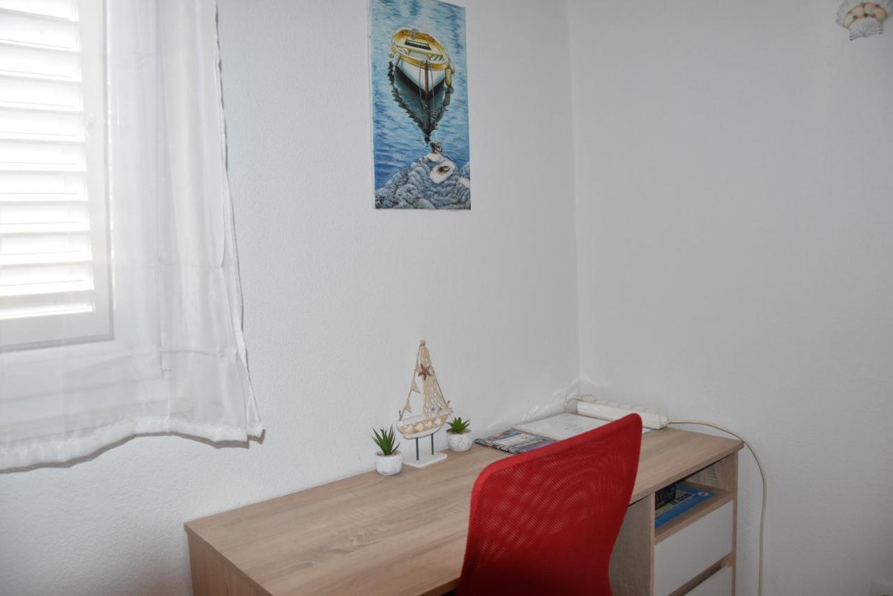 Apartmani Meri Ražanj Exterior foto